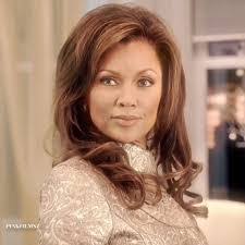 Wilhelmina Slater's Instagram, Twitter & Facebook