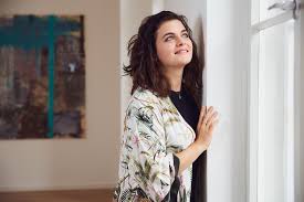 View casting suggestions for ronja forcher, and make your own suggestions for roles you think they should play in upcoming films! Ronja Forcher Uber Ihre Hochzeit Bloss Keine Alten Verstaubten Traditionen Gala De