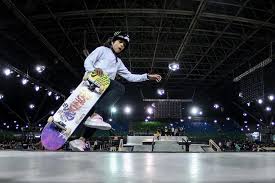She was invited to compete in london, at the street league world skate finals in may of 2019, where she placed 3rd overall. Apos Ser Vice No Mundial De Skate Rayssa Leal De 11 Anos Faz Prova De Matematica Na Escola Skate Ge
