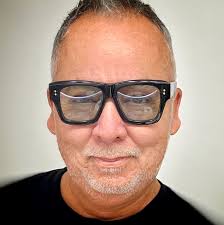 Does anyone know Bruce Ward who lives or lived in Sierra Madre?