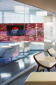 Modern Office Space Design For Pizza Hut Headquarters In Dallas Texas Interior Design Office Space Office Space Design Modern Office Space