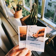 Se agregan miles de imágenes nuevas de. Colecionar Memorias Fotos Imas Personalizados Ima De Geladeira Polaroids In 2021 Cute Couple Gifts Polaroid Diy Calendar Design