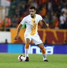 Galatasaray'dan stuttgart'a transfer olan genç stoper ozan kabak, stuttgart formasıyla ilk galatasaray, 18 yaşındaki savunma oyuncusu ozan kabak'ın 11 milyon euro bonservis bedeli. Galatasarayli Ozan Kabak Inter E Mi Gidiyor Takvim