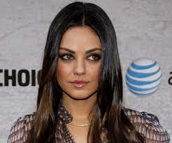 Miléna márkovna kúnis) to a jewish family in chernivtsi, ukraine, ussr (now independent ukraine). Mila Kunis Biography Facts Childhood Family Life Achievements