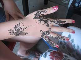 Qualitativ hochwertiges henna, jagua & zubehör. Pratiksha W Henna Tattoo Artists