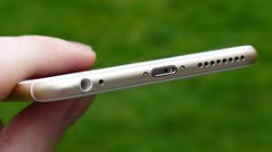 Apple iphone 7 plus smartphone. 8 Ways To Fix Iphone Headphones Jack Not Working After Ios 13 Update