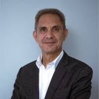 Patrick Demars's Instagram, Twitter & Facebook