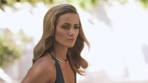 Shantel vansanten is on ski patrol! Shantel Vansanten S Hollywood Hills Youtube