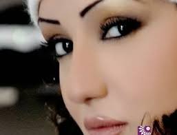 وفي الثامن عشر من شهر أكتوبر عام 2018, صدم الوسط الفني برحيل الفنانة دينا هارون وهي في 45 من عمرها فقط. Ø¯ÙŠÙ†Ø§ Ù‡Ø§Ø±ÙˆÙ† ØªØºØ§Ø± Ø¹Ù„Ù‰ Ù…Ø­Ù…ÙˆØ¯ Ø¯Ø±ÙˆÙŠØ´ ØªÙ„ÙØ²ÙŠÙˆÙ† Ø§Ù„ÙØ¬Ø±