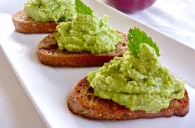 Crostini con mousse di bacelli di fave. Crema Di Fave Umbra Parliamo Di Cucina