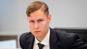 Lege, forsker,4 barns far,sports gal, veldig travel,men alltid tilgjengelig. Norway Court Jails Mosque Gunman Manshaus For 21 Years Bbc News