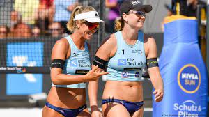 Ninguém venceu mais o circuito mundial de vôlei de praia que os brasileiros, campeões em dezessete temporadas. Catar Libera Uso De Biquini Por Atletas De Volei De Praia Siga A Cobertura Dos Principais Eventos Esportivos Mundiais Dw 24 02 2021
