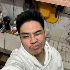 Caitlin Clark vs Angel Reese CAREER stats. Clark is better in literally  every category besides rebounding. CC is a better shot blocker and is  shooting a better FG% despite launching 3s &