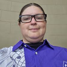 How to get autographs from legends at a game