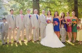 Different Color Wedding Party Bridesmaid S Dresses Match Groomsmen S Ties Genius Groomsmen Bowtie Groomsmen Attire Wedding