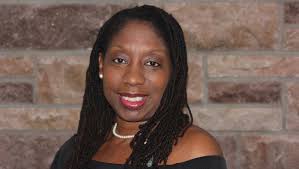 Vivian England's Instagram, Twitter & Facebook