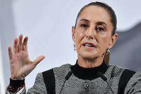 Así de mal le habrá ido al inepto del Canciller en su llamada con @SecRubio  que tuvieron que mover la hora de la mañanera de las mentiras de hoy Atrás  quedo el