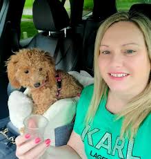 Chandra Hoover's Instagram, Twitter & Facebook