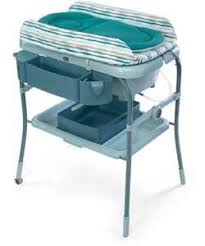 Namely, this 2 in 1 baby bath and change table has the foldable changing pad. Amazon Com Chicco Cuddle And Bubble Baby Bath And Change Table Baby