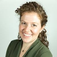 Leslie Dube's Instagram, Twitter & Facebook