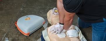 Inhoud van een reanimatie les benadering van een slachtoffer. Amsterdam Umc Locatie Vumc Basic Life Support En Automatische Externe Defibrillatie