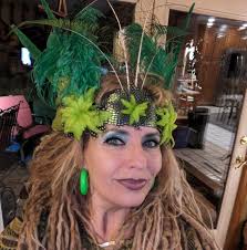 Lorianne Loppy Riess