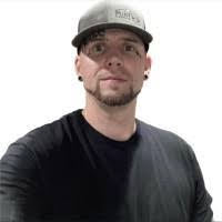 Jenny Whaley's Instagram, Twitter & Facebook