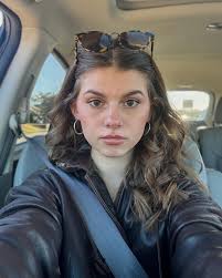 claudia mclean (@claudiajmclean) • Instagram photos and videos