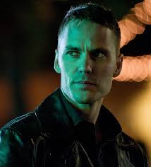 Law enforcement officers navigate a web of conspiracy to deal with a bizarre murder. Paul Woodrugh True Detective Wiki Fandom