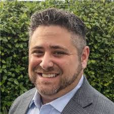 Derek Pendergrass's Instagram, Twitter & Facebook