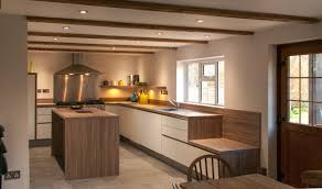 Check spelling or type a new query. Handleless White Satin Lacquer With Stone Oak Worktops Near Brighton