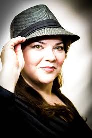 Saw the feetza,,,so I'll matcha a footloaf 🤣🤣🤣🤣🤣 In my defense, it was  Halloween and Bob had just lost his leg in the popular Walking Dead  series🤷‍♀️🤣🤣🤣🤣