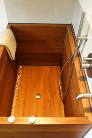 Baignoire En Bois En Teck Massif Sur Mesure Esprit Bain Japonais Ofuro Deep Wood Bath Tub Custom Made In Soaking Tub Wooden Bath Japanese Soaking Tubs