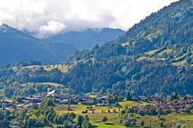 Files are available under licenses specified on their description page. Landschaft Osterreich Lizenzfreie Fotos Bilder Und Stock Fotografie Image 5142636