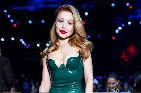 Результаты конкурса показали, что ее всего на несколько. Tina Karol Priznalas Chto Est Salo I Sosiski Glavkom