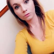 Nichole Broussard's Instagram, Twitter & Facebook