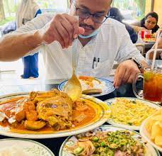 Pada dasarnya sambal terbuat dari cabai. Terbongkar 15 Tempat Makan Best Di Kl Dekat Stesen Tren Lrt Mrt