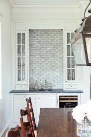 Featuring cottage style slipcovered sofas, sectionals, swivel chairs & chaises. Cottage Style Dining Room Wet Bar With Round Sink Cottage Dining Room