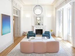 Modern house plans feature lots of glass, steel and concrete. Bright And Modern Interiors Enliven A Historical Ny Apartment