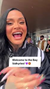 Welcome to the Bay, @Valkyries! 💜🏀 We caught up with @Kehlani Saturday at  the team's Chase Center block party where she joined thousands of fans to  welcome the WNBA's newest team. #SFStandard ...
