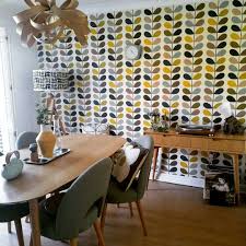 You can choose pastel colors for shabby chic interiors or bolder and. 11 Amazing Dining Rooms With Wallpaper