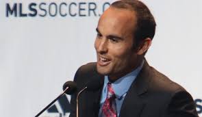 Ex-USA star Landon Donovan welcomes newborn son