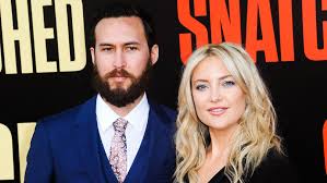 Ashley garner (ashee)‏ @manpowerag 28 мая 2019 г. Kate Hudson Reveals She Is Pregnant With Third Child Hollywood Reporter