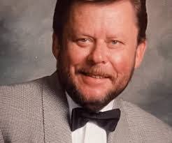 Frank Titus's Instagram, Twitter & Facebook