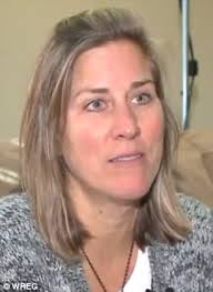 Illinois 8-year-old boy calls 911 after his mom gets trapped in the ice