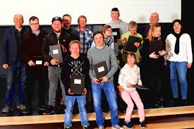 He married a woman named alexandra in 2012. Bereit Furs Berufsleben Sek News Online Zeitung Fur Den Schwalm Eder Kreis