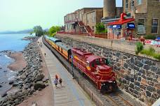 Famous Dave’s Summer BBQ Train