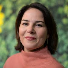 Sie gibt sie sich noch nicht geschlagen. Who Is Germany S Potential Chancellor The Greens Annalena Baerbock Cgtn