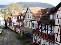 Das bild habe ich heute abend machen können. Hotel Burg Muehle Prices Reviews Gelnhausen Germany Tripadvisor