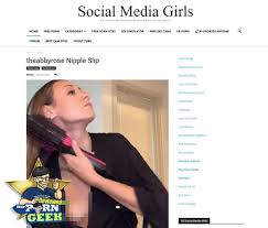 Socialmediagirls & 31+ Onlyfans Leaks Like Socialmediagirls.com